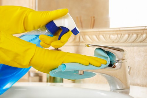 Restoring the appearance of a hard floor in Richmond